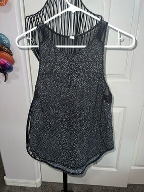 Lululemon Sculpt Tank Black Women’s Size 2